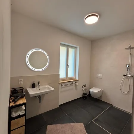 Lägenhet Mainapartment 1a